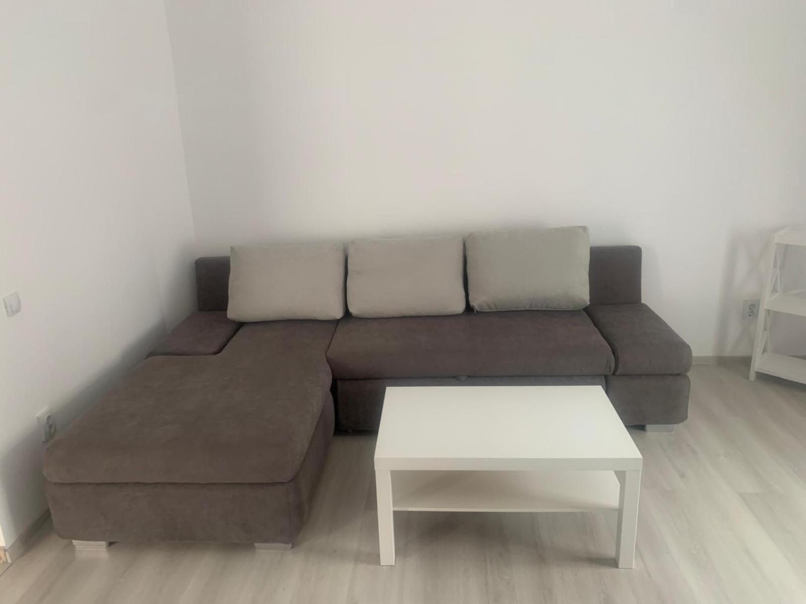 Aparthouse 1 Lugoj Bagian luar foto